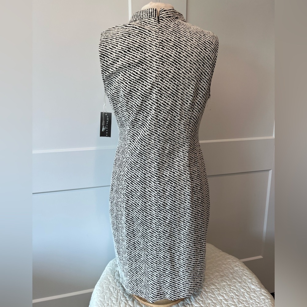 Sharagano Sleeveless Textured Knit Sheath Dress Size 12 Monochrome Pattern NWT - Picture 3 of 6